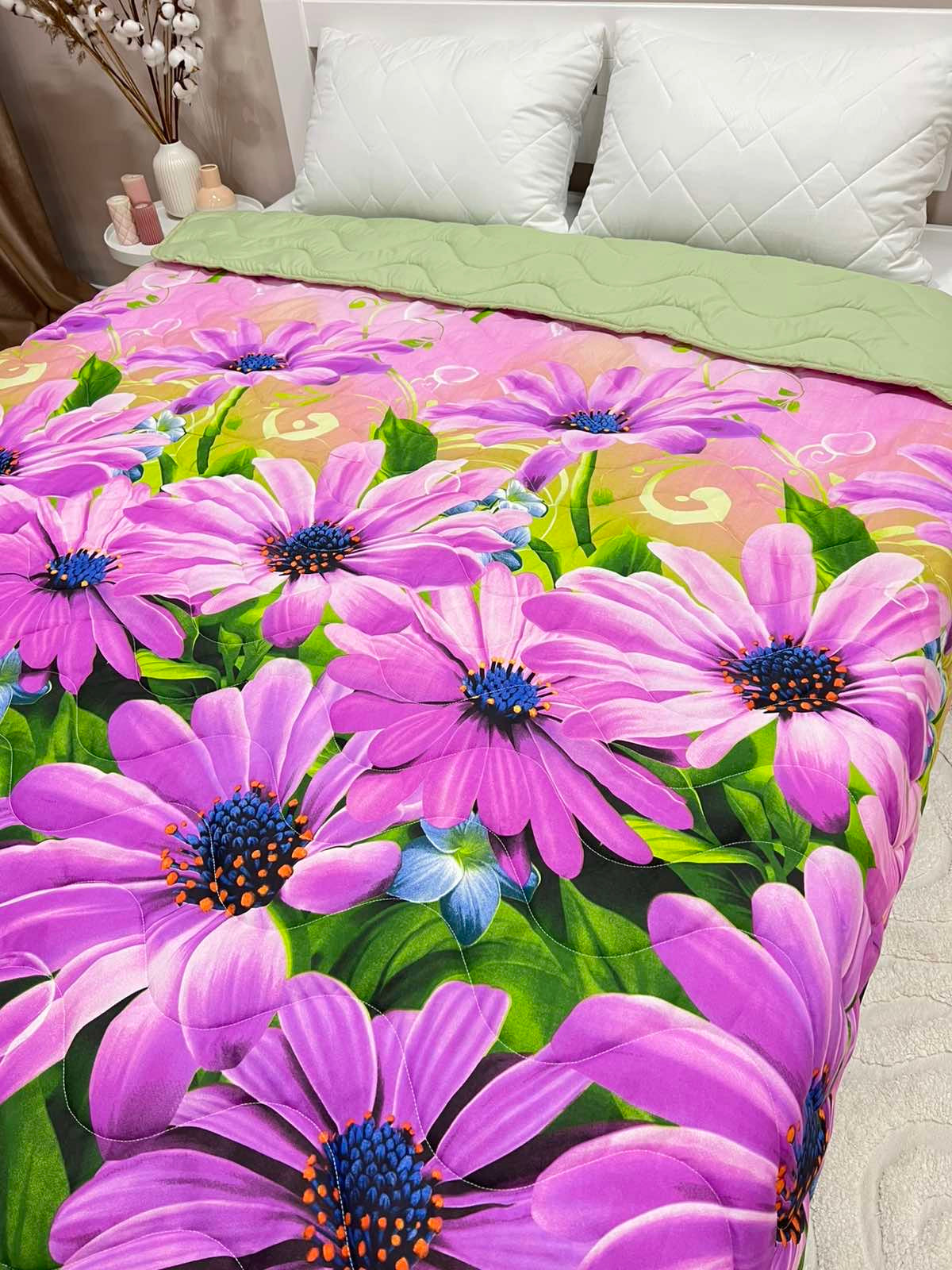 Summer quilt with 3-D pattern