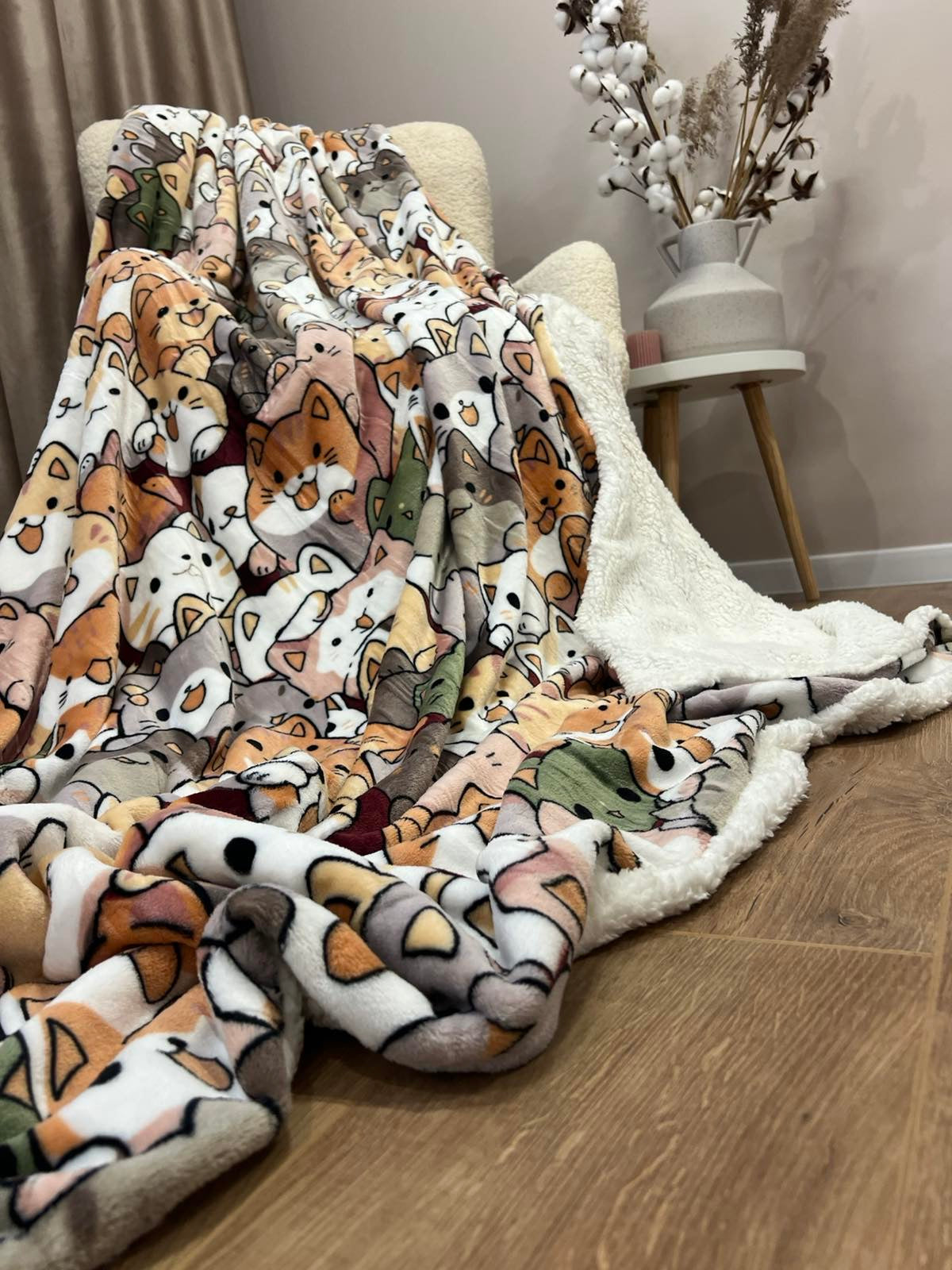 Велюрова ковдра з візерунком