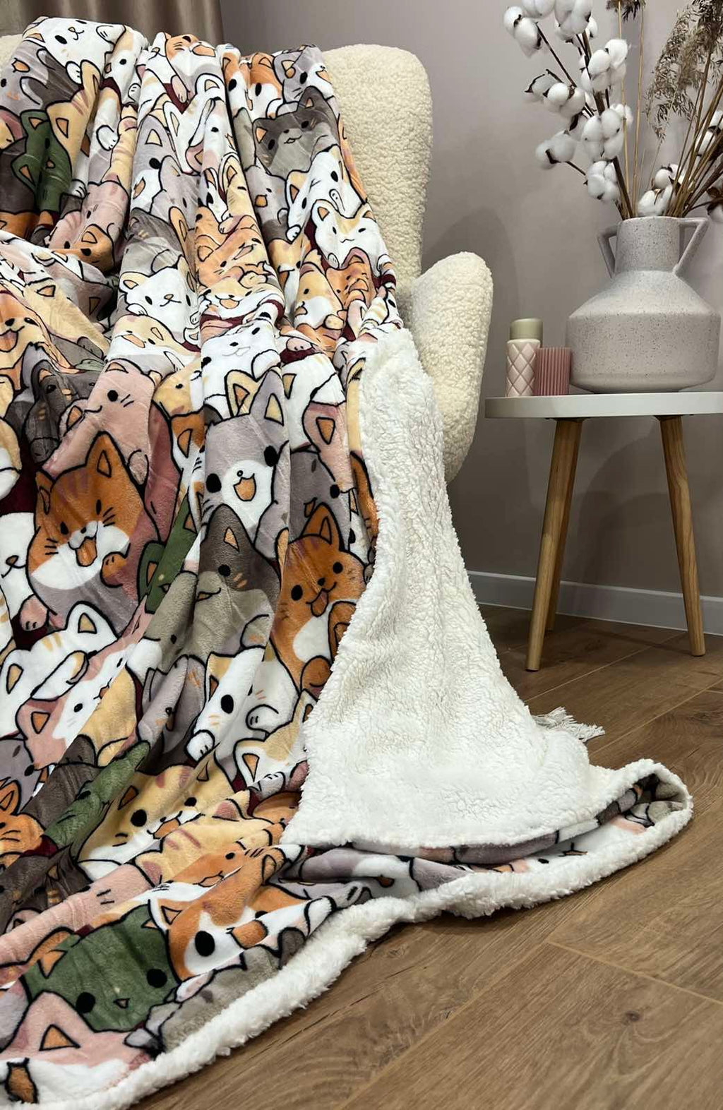 Велюрова ковдра з візерунком