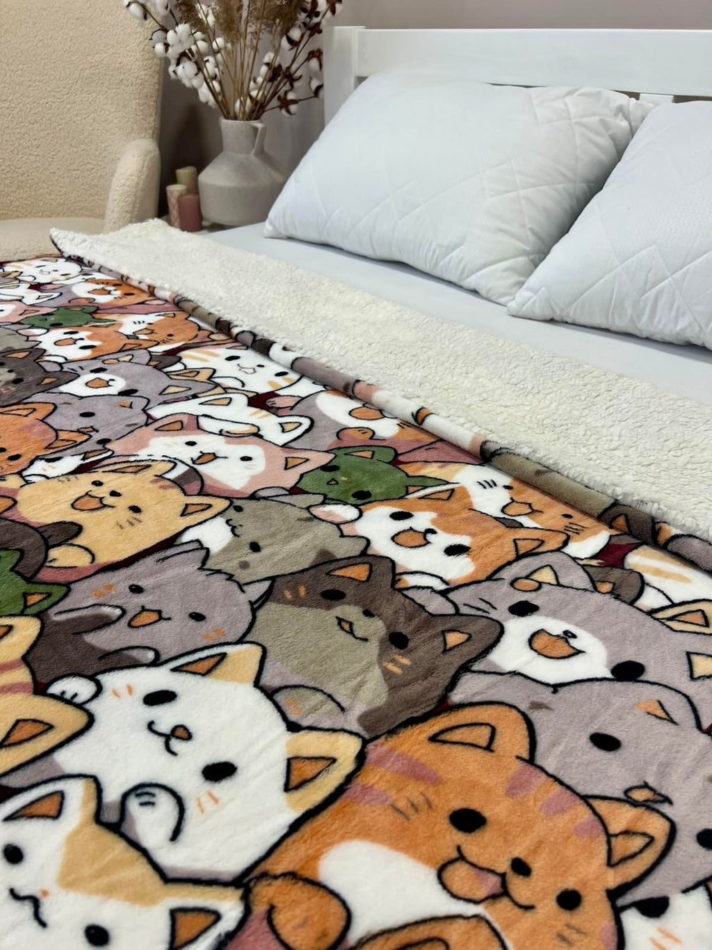 Велюрова ковдра з візерунком