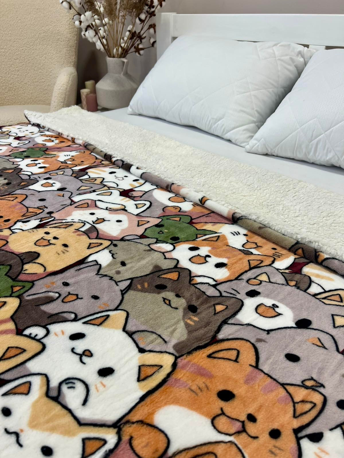 Велюрова ковдра з візерунком
