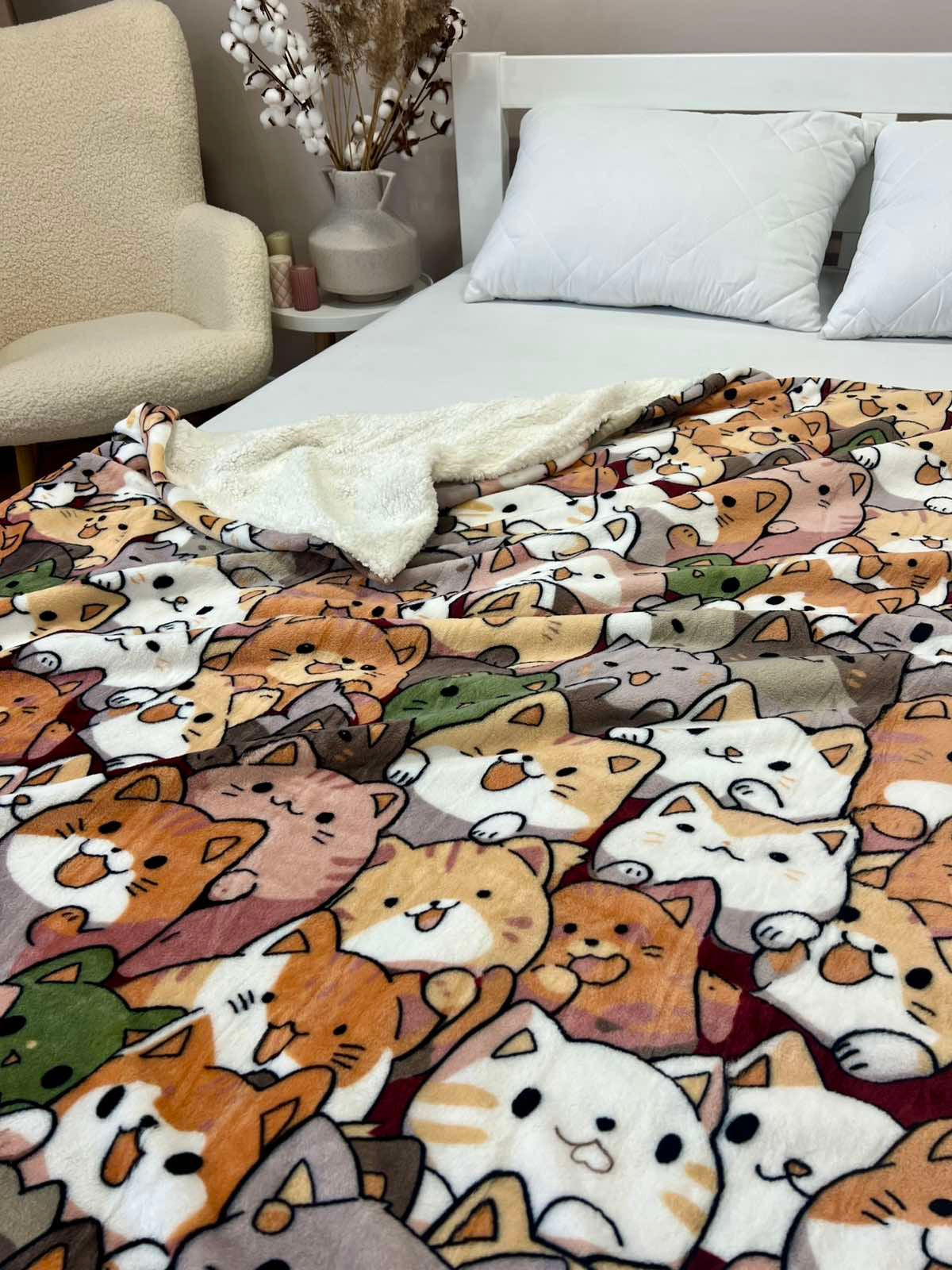 Велюрова ковдра з візерунком