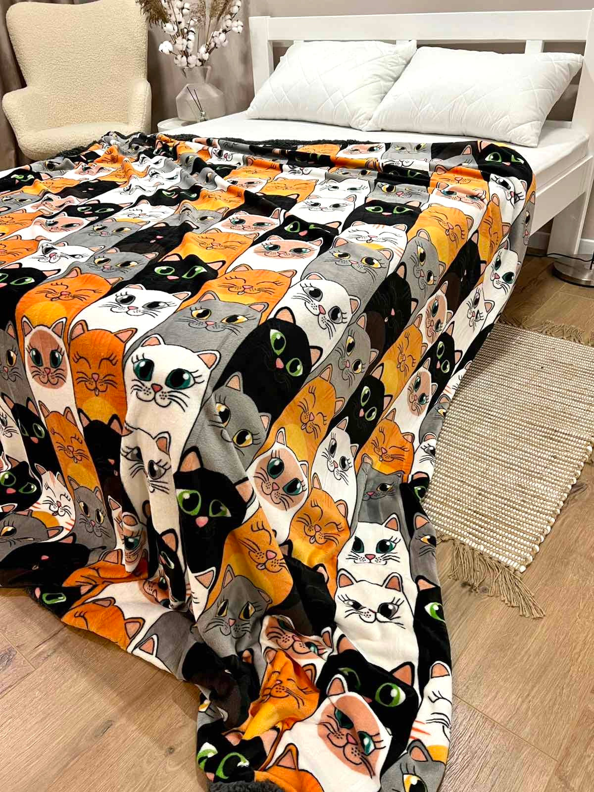 Велюрова ковдра з візерунком