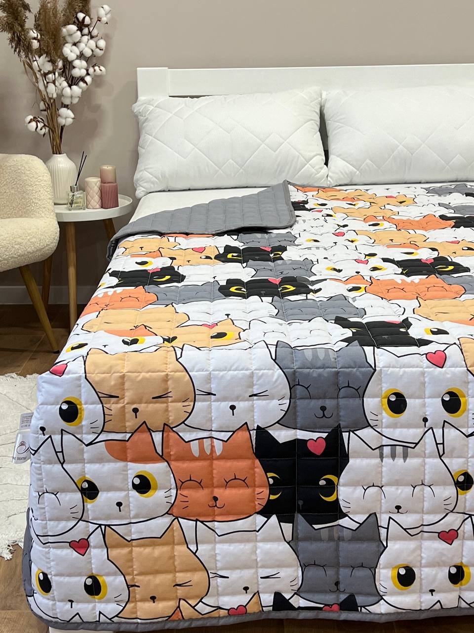 Children's blanket with lots of cats