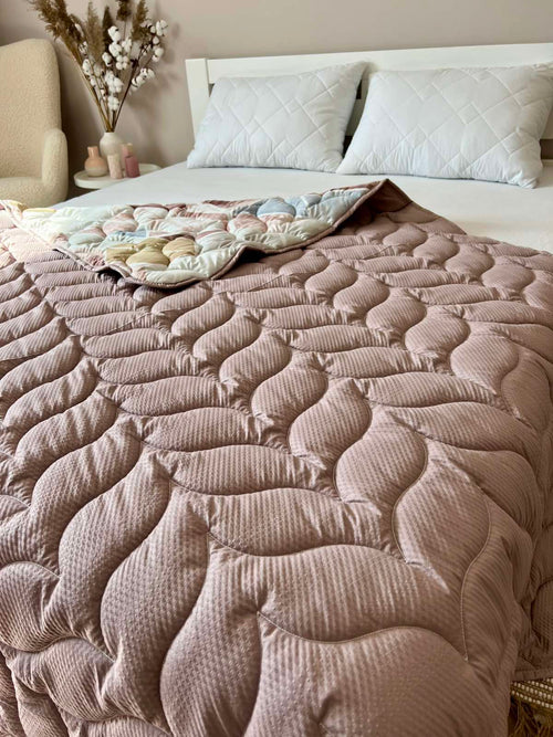 All-Season Microfiber Duvet